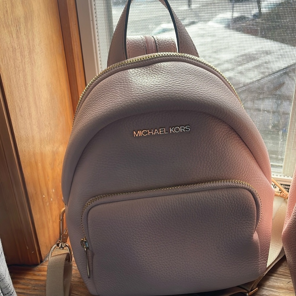 Micheal Kors Erin